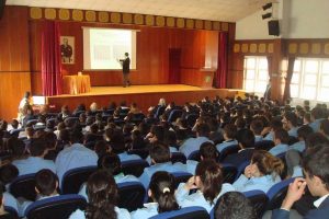 Lise &ouml;ğrencilerine kanser dersi