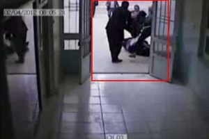 Tarım m&uuml;d&uuml;r&uuml;n&uuml; tekme tokat d&ouml;vd&uuml;ler!