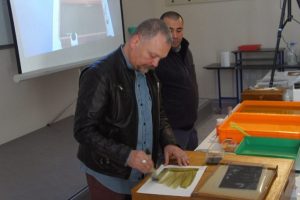U&Uuml;'de g&uuml;neş baskı sergisi