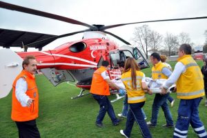 Hava ambulansı Elifnur i&ccedil;in havalandı