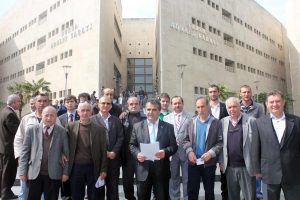 Başbakan Yardımcısı Arın&ccedil;'a su&ccedil; duyurusu