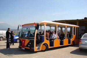 T&uuml;rkiye'nin ilk elektrikli otob&uuml;s&uuml;