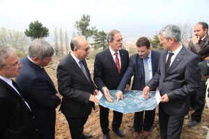 Uludağ'a alternatif yolla &Ccedil;ekirge'nin y&uuml;k&uuml; azalacak
