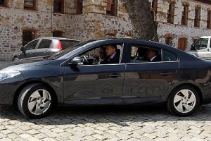 Başbakan'ın elektriklisi geldi!