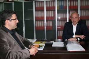 İşte fark: Kapalı &ccedil;arşı kapalı, AVM'ler a&ccedil;ık