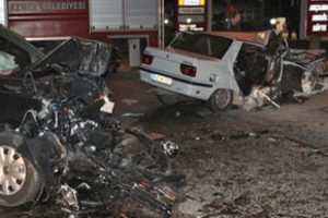 Korkun&ccedil; kaza kameralara b&ouml;yle yansıdı