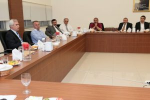 Bozbey Demokrasi ve Uzlaşma Platformu'nun konuğu oldu