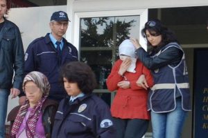 Televizyondaki canlı yayın konuğu katil &ccedil;ıktı
