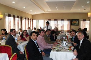 AK Parti yaşlıları unutmadı