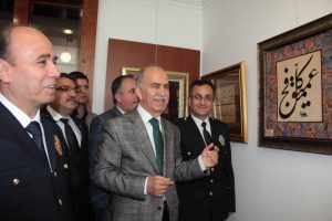 Polis haftasında sanat&ccedil;ı polis memurundan naht sergisi