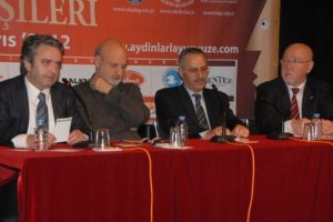 "Gazeteci Ne Umar, Ne Bulur?"