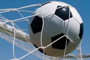Fenerbah&ccedil;e-Kayserispor ma&ccedil;ı &ouml;ncesi bı&ccedil;aklı kavga