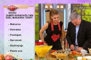 Tamer Karadağlı canlı yayında yemek yaptı