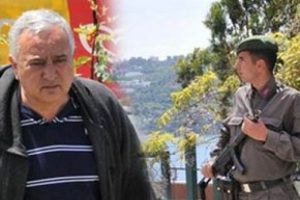 Erol &Ouml;zkasnak evinin &ouml;n&uuml;ne jandarma &ccedil;ağırdı
