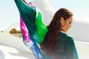 Demet Akalın'a Twitter'dan teklif yağıyor!