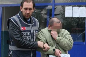 Bursa'da işkenceli fuhuş &ccedil;etesine darbe