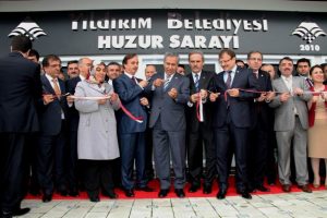 B&uuml;lent Arın&ccedil;'tan &ccedil;ifte a&ccedil;ılış