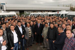 Servis&ccedil;ilerden ka&ccedil;akla m&uuml;cadeleye tam destek