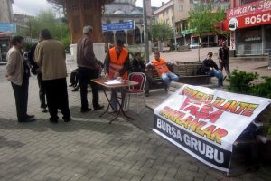 Emeklilikte yaşa takılanlar imza topladı