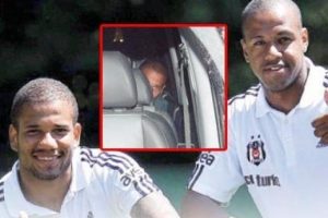 İki futbolcunun &ccedil;apkınlık gecesi!