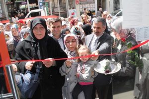 Hanımlardan &ouml;rnek dayanışma