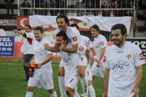 İneg&ouml;lspor &ccedil;ifte şampiyonluk istiyor