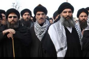 Aczmendiler'e polis barikatı