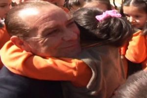 Atat&uuml;rk'&uuml; karşılarında g&ouml;r&uuml;nce...