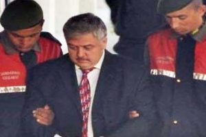Hipnozcu yarbaya 7 yıl hapis