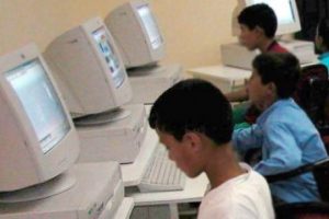 11 yaş &ccedil;ocuğu 15 yıl &ouml;ncesine g&ouml;re geride