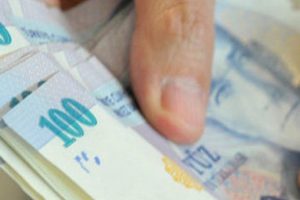 Gelirine g&ouml;re y&uuml;ksek vergi &ouml;deyen kaybedecek