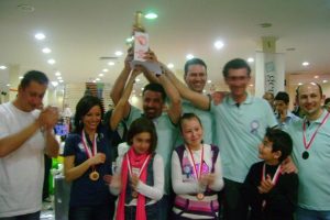 Gemport &ccedil;alışanları bowlingle stres attı