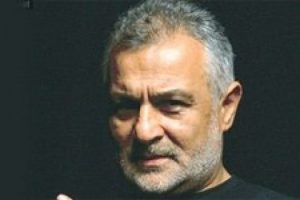 'Tiyatroda cinayet var!'