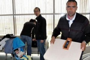 Kumanda hırsızlığına fıkra gibi &ouml;nlem