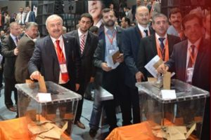 AK Parti Bursa İl Başkanlığı se&ccedil;imleri başladı