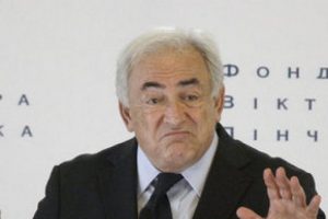 Şimdi de grup seks skandalı