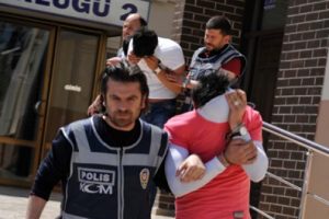 Koltuk at&ouml;lyesine uyuşturucu baskını