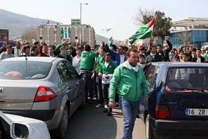 Bursasporlu taraftarlar İzmir'e akın ediyor