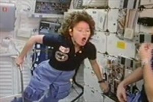 İlk anne astronot İzmir'e geldi
