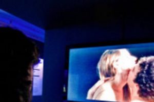 Polise porno mesaisi