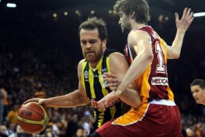 Fenerbah&ccedil;e &Uuml;lker'de şok