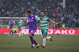 Ozan İpek'e Rus kancası