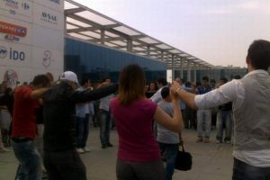 Kent Meydanı'nda horon teptiler
