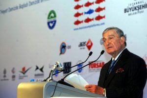 T&uuml;rkiye'nin yarısı vergi &ouml;demiyor