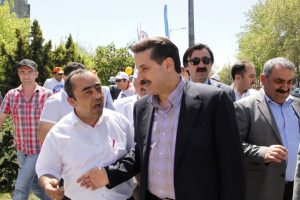 &Ccedil;elik Tandoğan'da iş&ccedil;ilere seslendi