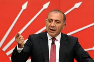 G&uuml;rsel Tekin: CHP'ye hizmete devam edeceğim