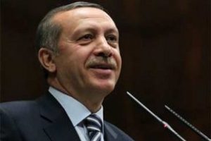 "Devlet tiyatro sahnesinden &ccedil;ekiliyor"