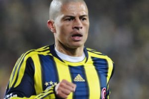 Alex sezonu kapattı!