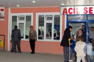 Acil serviste doktora tabancalı tehdit