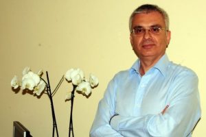 T&uuml;rkiye'de bin 693 kişi b&ouml;brek nakli bekliyor